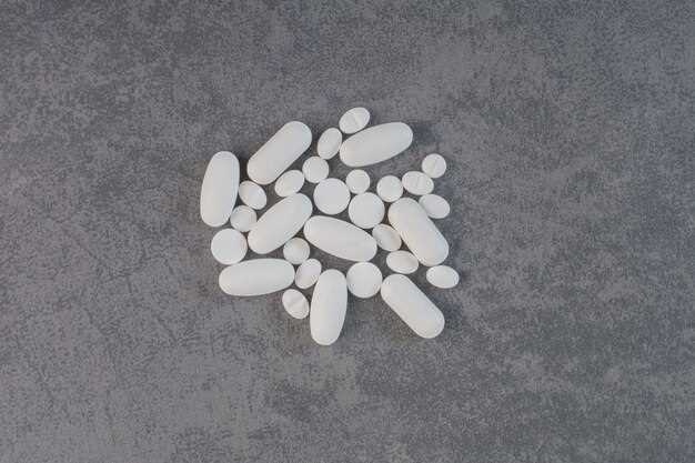 Travel checklist: TSA-approved pill case + desiccant combo that stops melting at 30 °C beaches